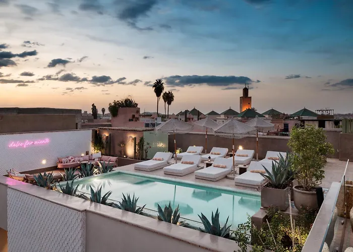 72 Hotel & Spa